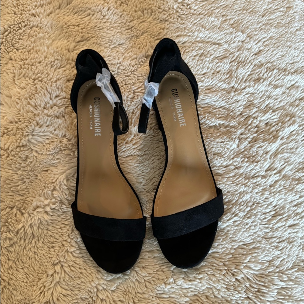 New flat cushionaire shoes